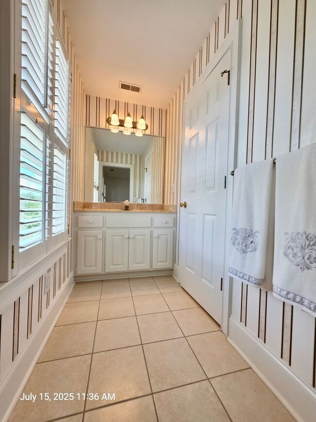 Building Photo - Executive 4 bedroom in Hamlin Plantation w...