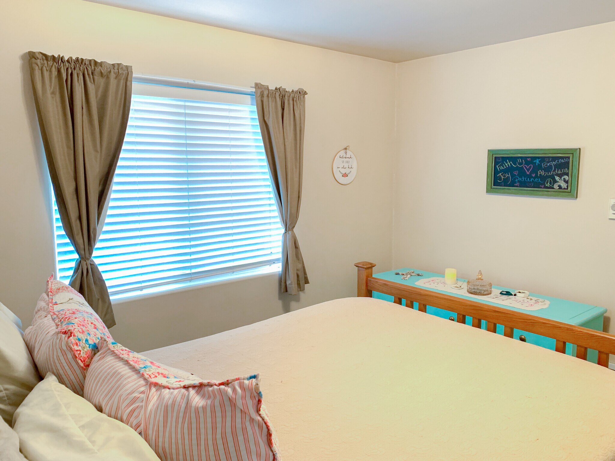 Building Photo - 14318 67th Ave NE