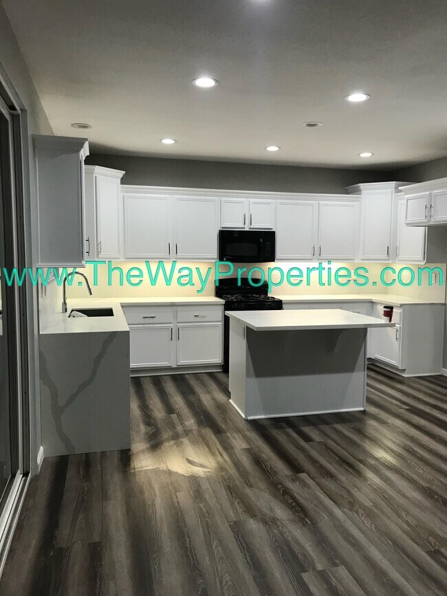 Building Photo - 15074 Rushill Ct