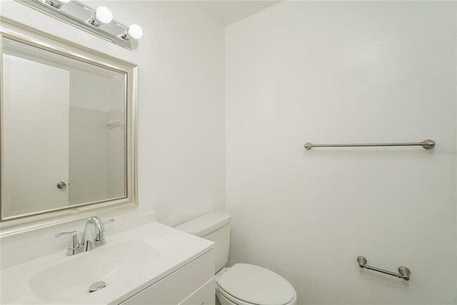 Building Photo - 14206 Village Terrace Dr