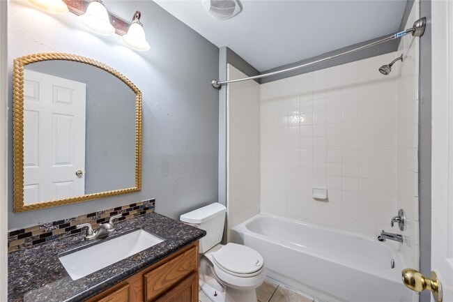 Building Photo - 19943 Black Pearl Ct