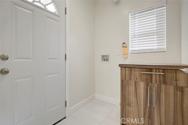 Building Photo - 13327 Strathern St