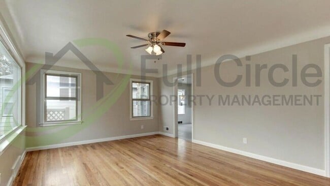 Building Photo - 615 S Pearl St