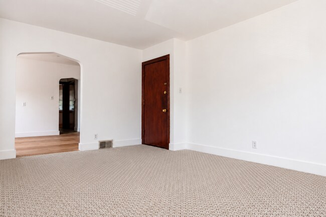 Building Photo - 4406 S 2nd St