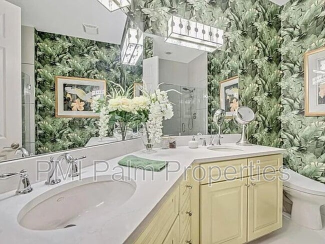 Building Photo - 9773 Bowline Dr