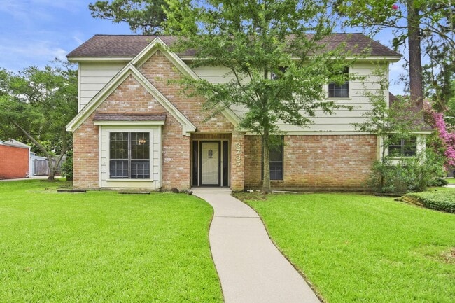 Primary Photo - 3735 Pineleaf Dr