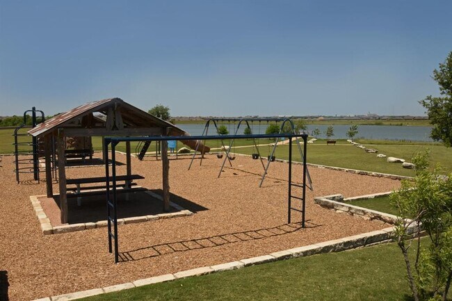 Building Photo - 3305 Amerigo Pl