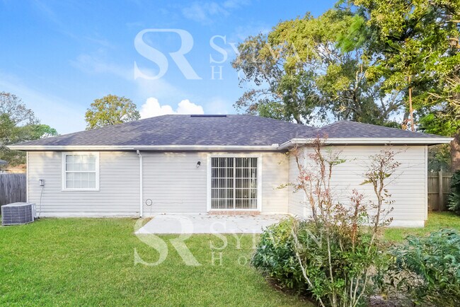 Building Photo - 2779 Rochford Ln E