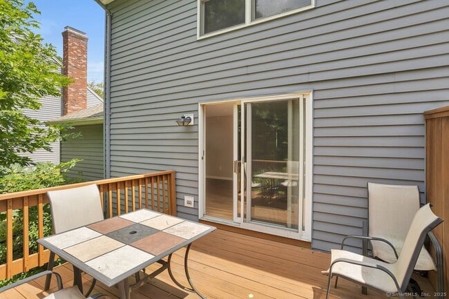 Building Photo - 141 Brighton Cir