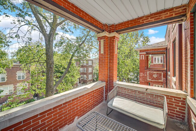 Building Photo - 6024 S Eberhart Ave