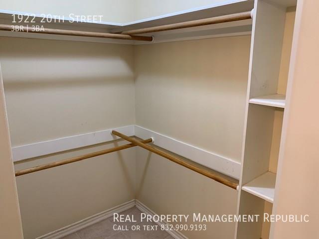 Building Photo - 1922 20th St