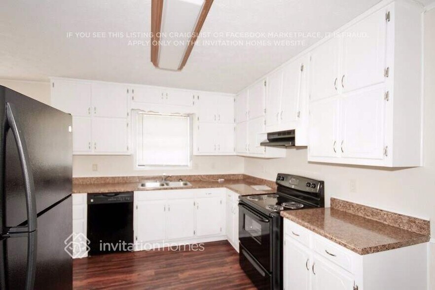 Building Photo - 75 Autumn Cove