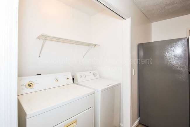 Building Photo - 462 Sandtown Rd SE