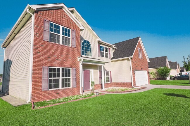 Building Photo - Available Soon!