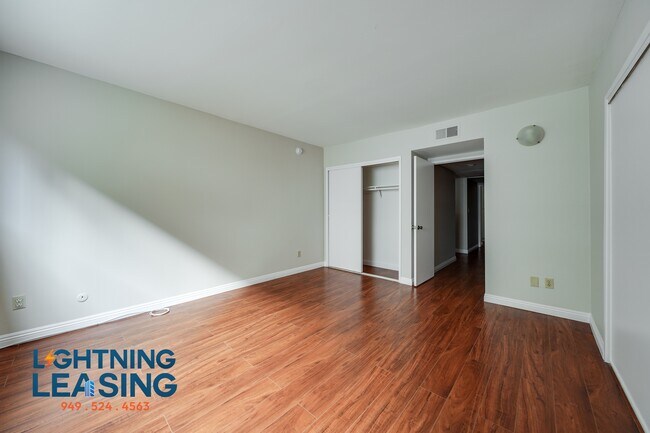 Building Photo - 813 S Shenandoah St