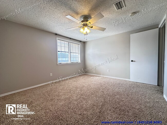 Building Photo - 3342 Brook Glen Dr