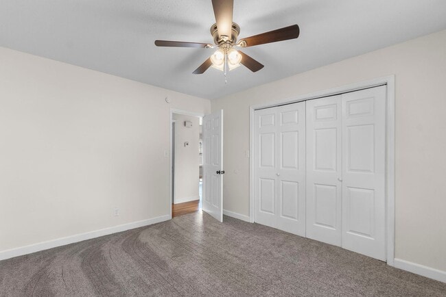 Building Photo - Spacious House in Cape Girardeau, Alma Schrader School District