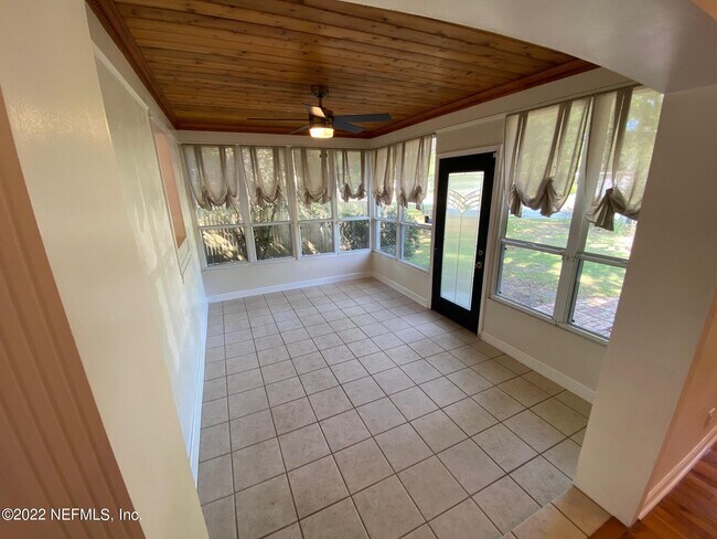 Building Photo - 5428 Stetson Rd