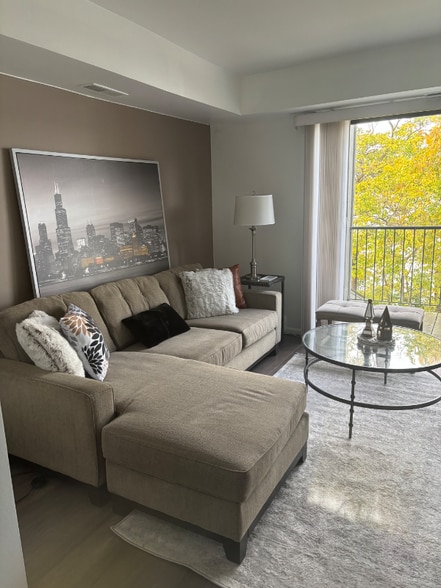 Building Photo - 9663 Harbour Cove Ct