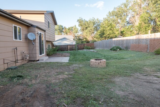 Building Photo - Charming 3-Bedroom Home with Stunning Pike...
