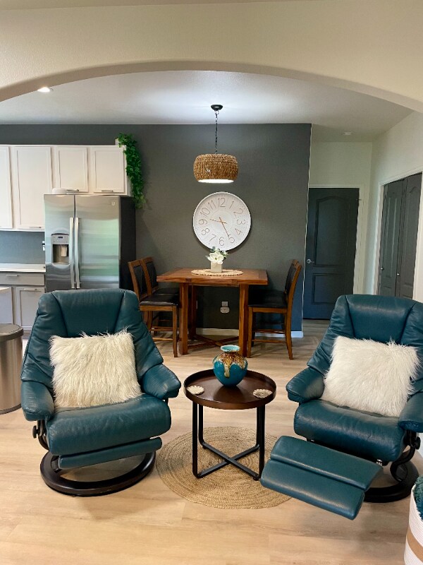 Building Photo - 4785 Hahns Peak Dr