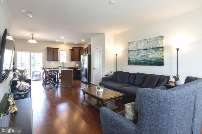 Building Photo - 630 Warblers Perch Wy