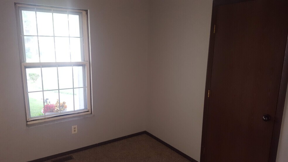 Bedroom 1 - 212 Harrison St