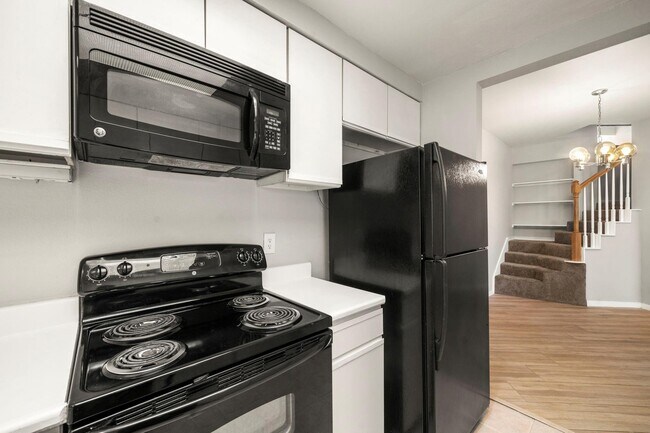 Building Photo - 4144 Greystone Way