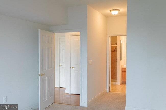 Building Photo - 10205 Wincopin Cir