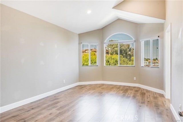 Building Photo - 2528 Plaza del Amo