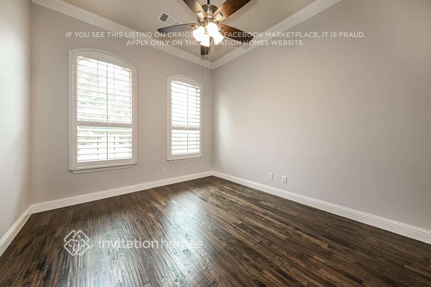 Building Photo - 1207 Wedgewood Dr