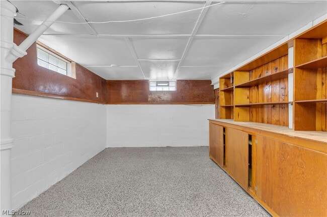 Building Photo - 20550 Wilmore Ave