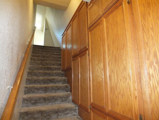 Building Photo - CA460-Norma V. Lovell Revocable Trust