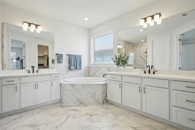 Building Photo - 1409 Pink Granite Blvd