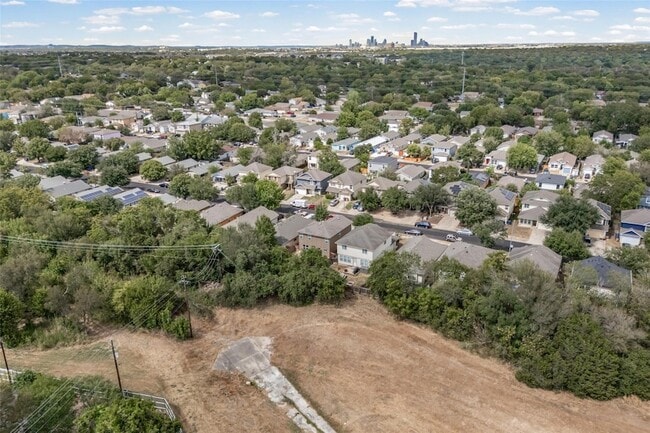 Building Photo - 7115 Thannas Way