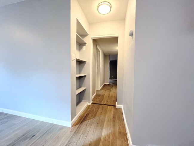 Building Photo - 159 Dearborn St