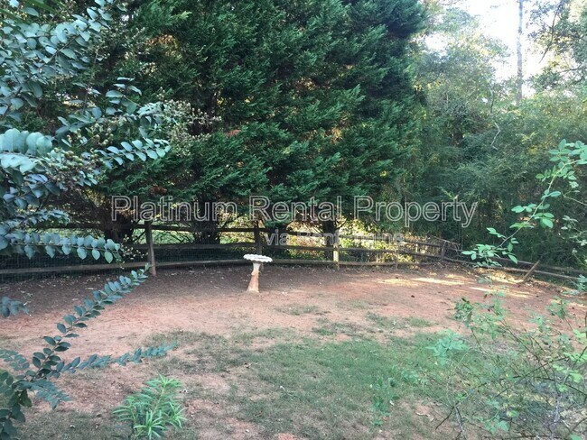 Building Photo - 9775 Loblolly Ln