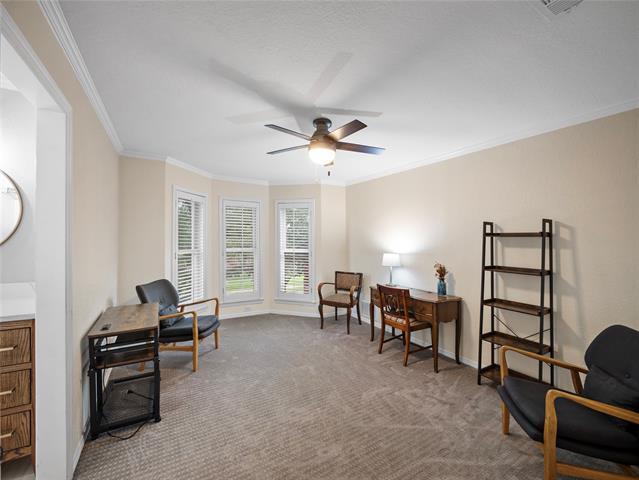 Building Photo - 910 E Bethel School Rd
