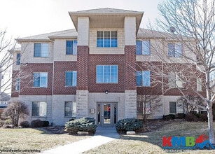 Building Photo - 368 Camden Rd