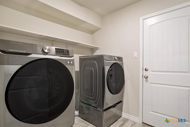 Building Photo - 5737 St Charles Dr