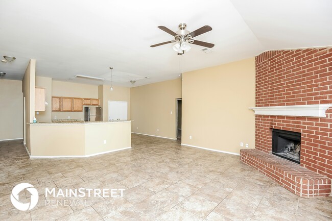Building Photo - 2309 Eden Green Dr