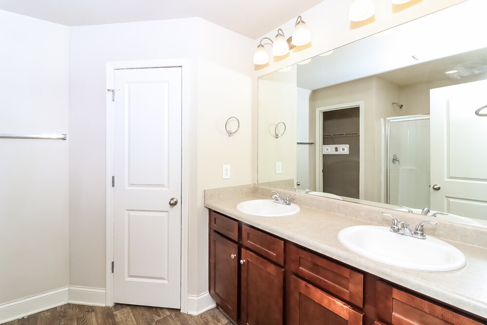 Building Photo - 267 Faron Dr