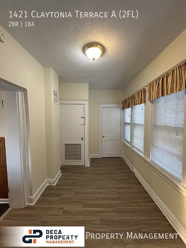 Building Photo - 1421 Claytonia Terrace