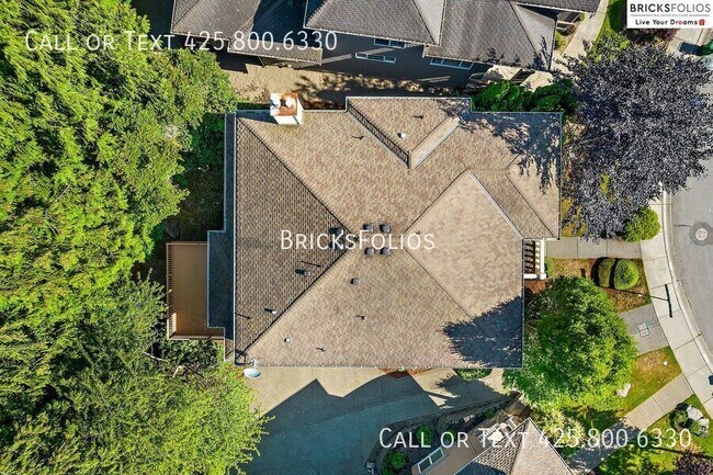 Building Photo - 2830 206th Terrace NE