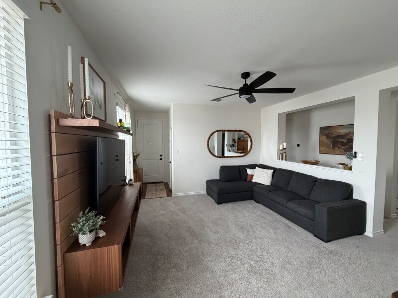 Building Photo - 15307 Oceanus Dr