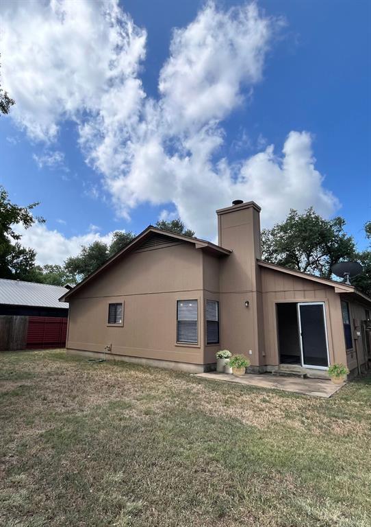 Building Photo - 3902 Stonecroft Dr
