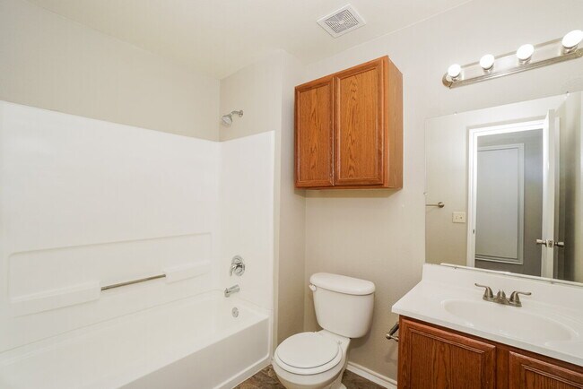 Building Photo - 4934 Orchid Star