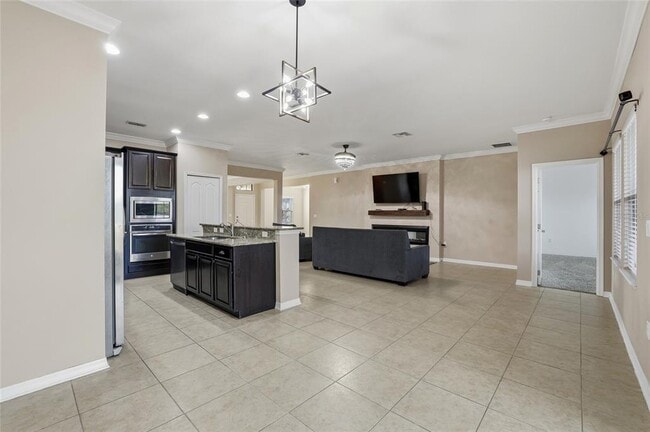 Building Photo - 7322 61st St E