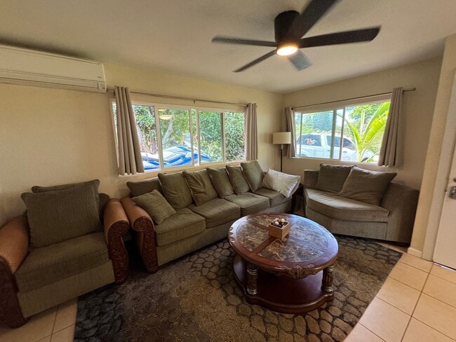 Building Photo - Kahana Ocean View Three bedroom/ Two Bath Unit