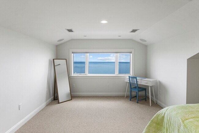 Building Photo - 64 Cliffside Dr